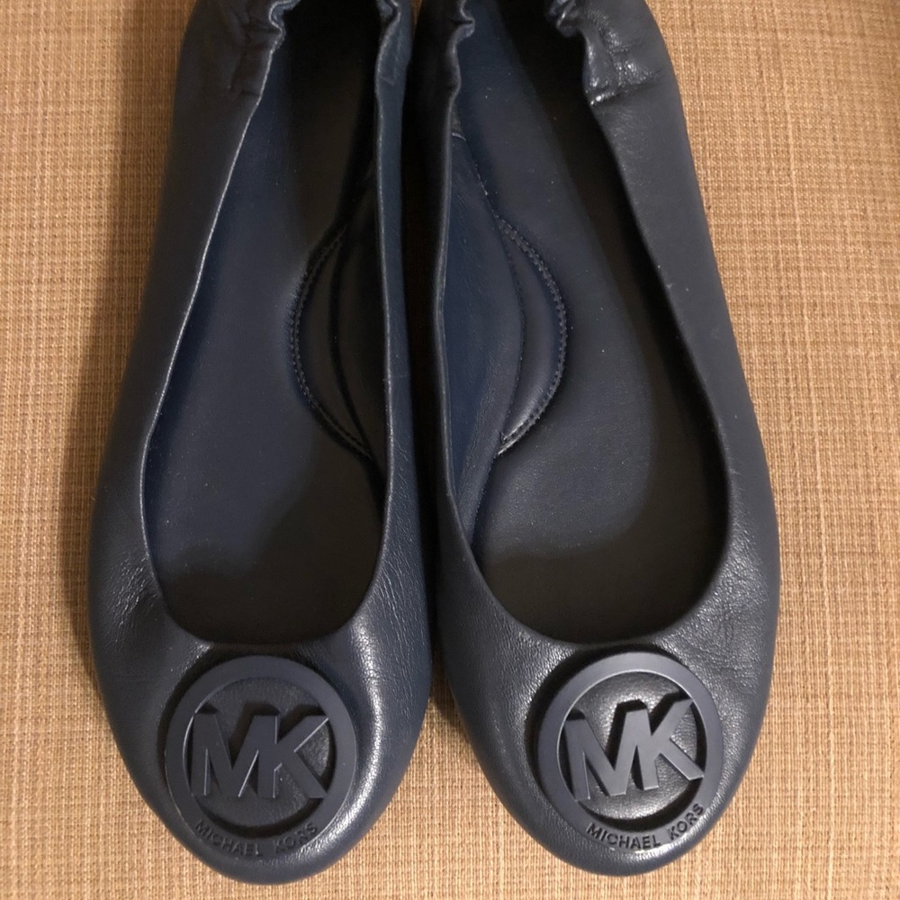 Michael Kors Navy Flats
